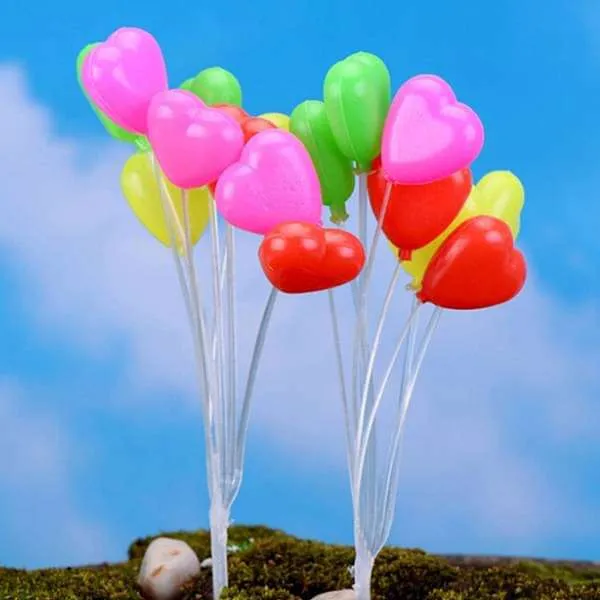 Balloon plastic miniature garden toys (Heart shape) - 1 Bunch