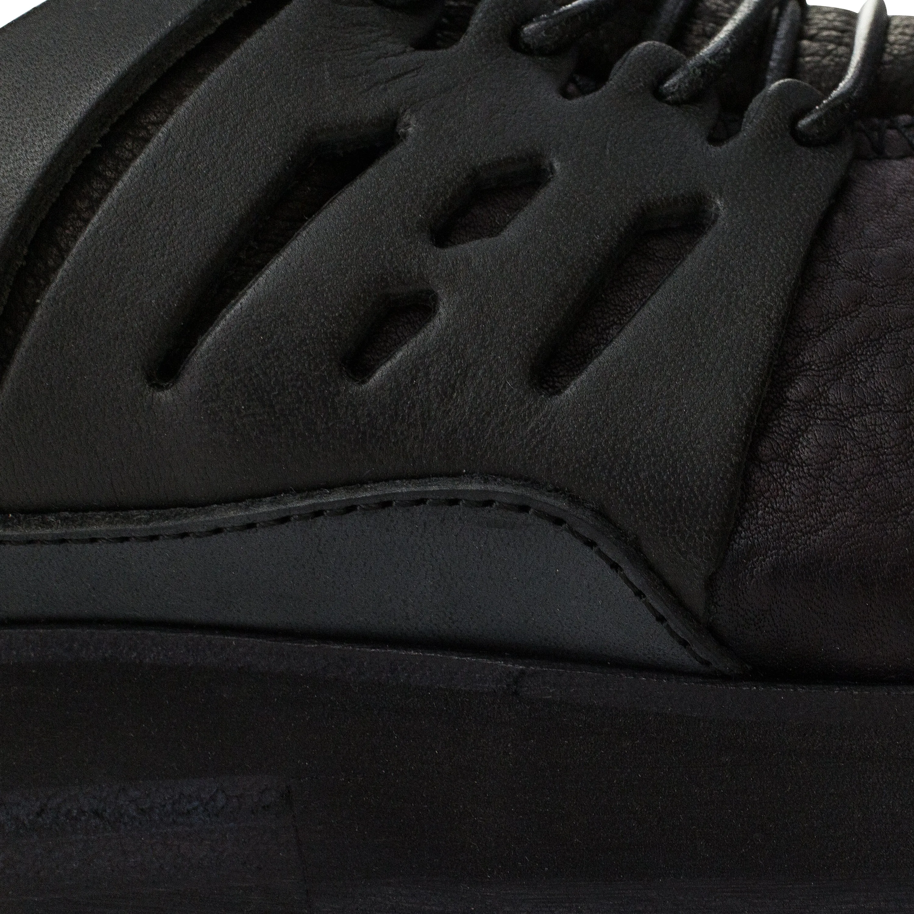BLACK MANUAL INDUSTRIAL PRODUCTS SNEAKERS
