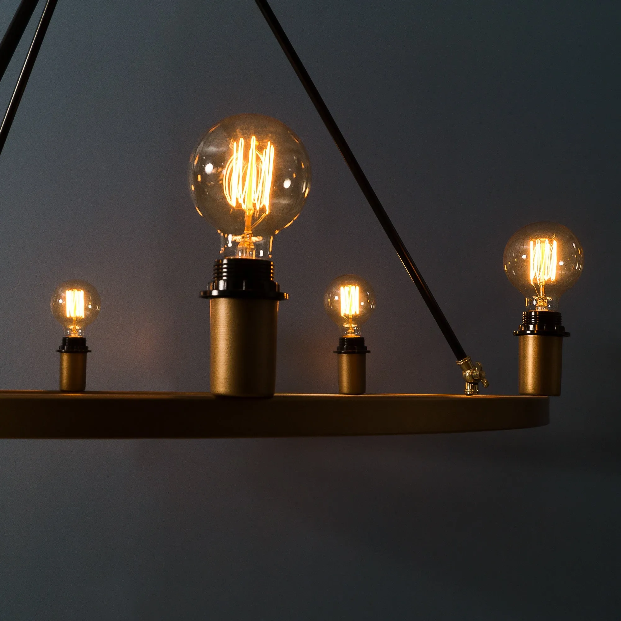 Clr109 Vintage Gold And Black Chandelier