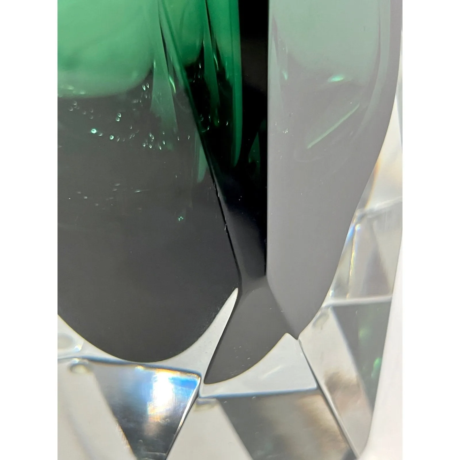 Contemporary Italian Forest Green Diamond Cut Crystal Murano Glass Table Lamps