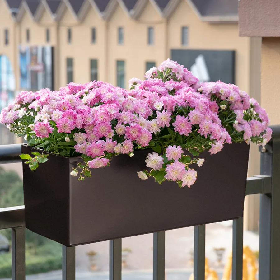 Cronos Balcony Pot