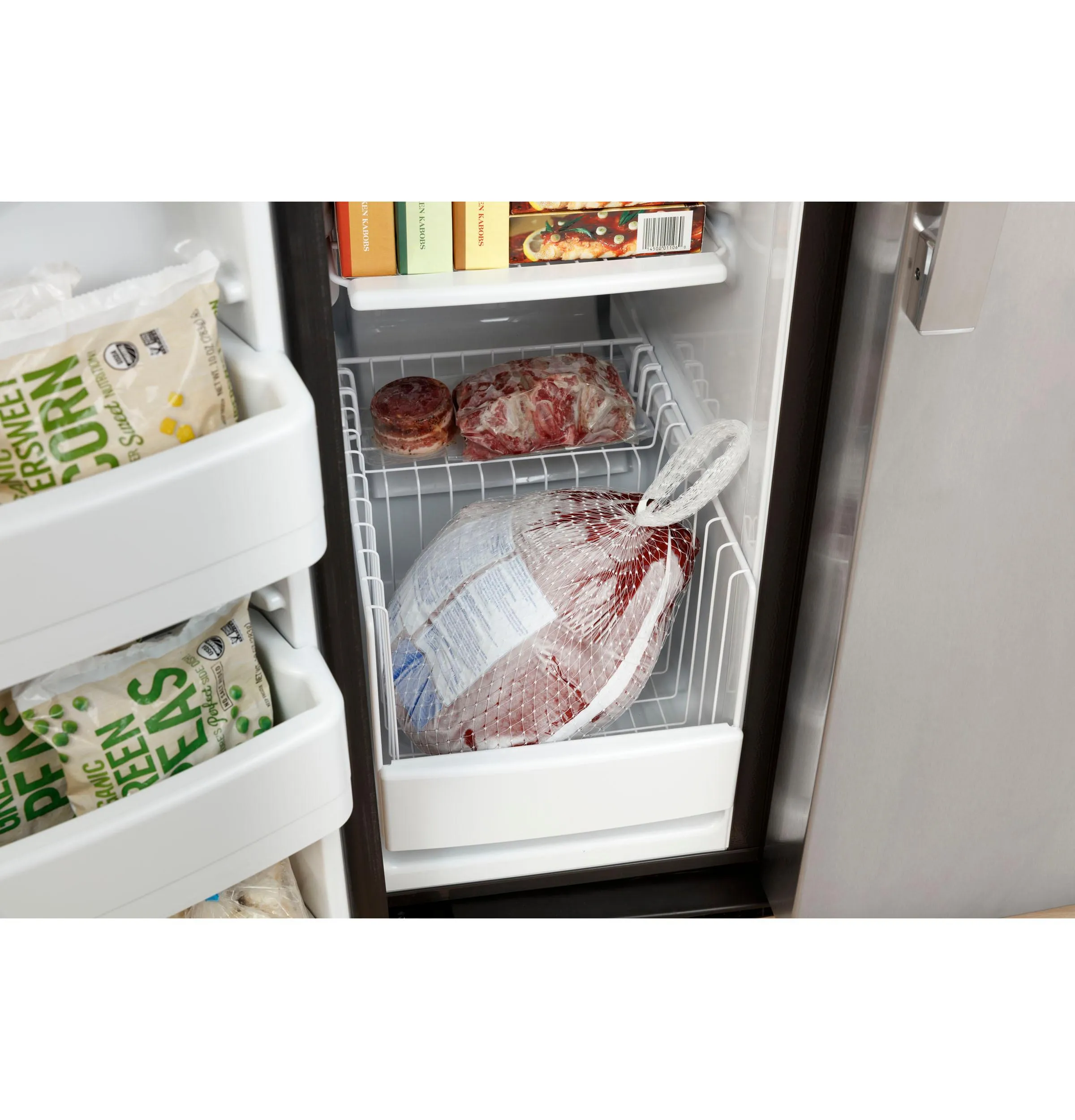 GSS23GGPWW GE® 23.0 Cu. Ft. Side-By-Side Refrigerator
