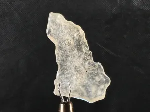 LIBYAN DESERT GLASS, Raw Crystal - Rare, Chime, 3.1g - Unique Gift, Home Decor, Raw Crystals and Stones, L0330
