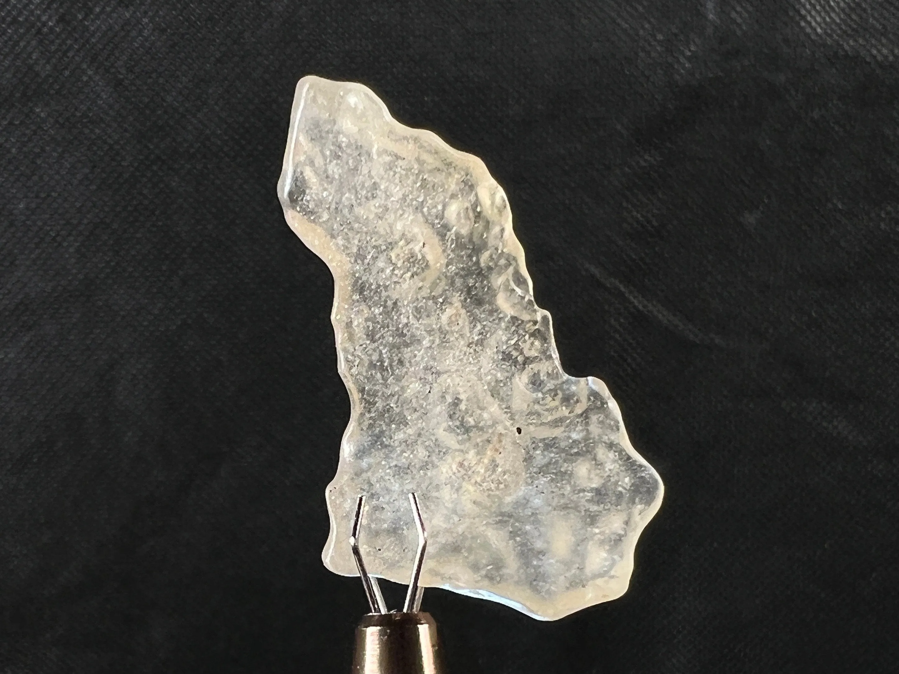 LIBYAN DESERT GLASS, Raw Crystal - Rare, Chime, 3.1g - Unique Gift, Home Decor, Raw Crystals and Stones, L0330