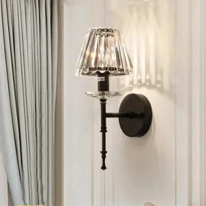 Modern Conical Crystal Wall Light with Gold Finish - Stylish Lighting Fixture for Living Room