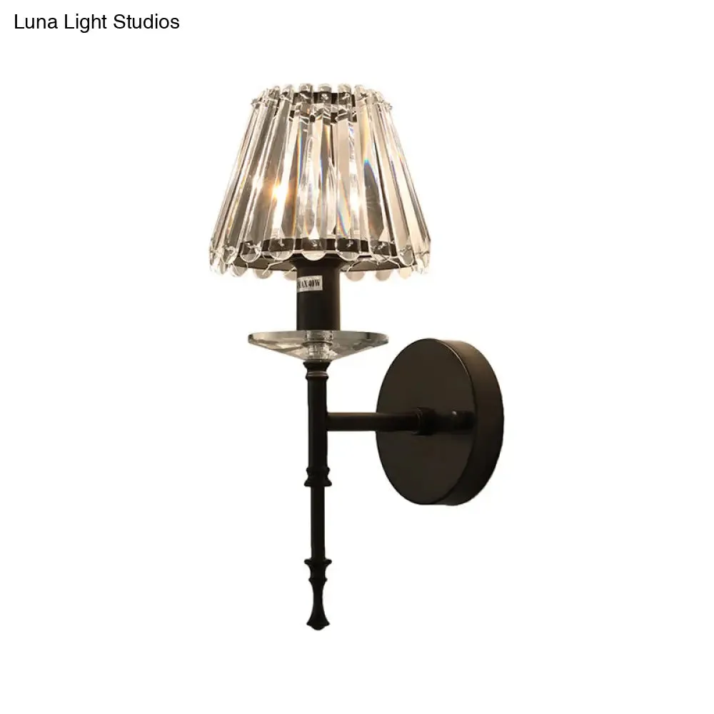 Modern Conical Crystal Wall Light with Gold Finish - Stylish Lighting Fixture for Living Room