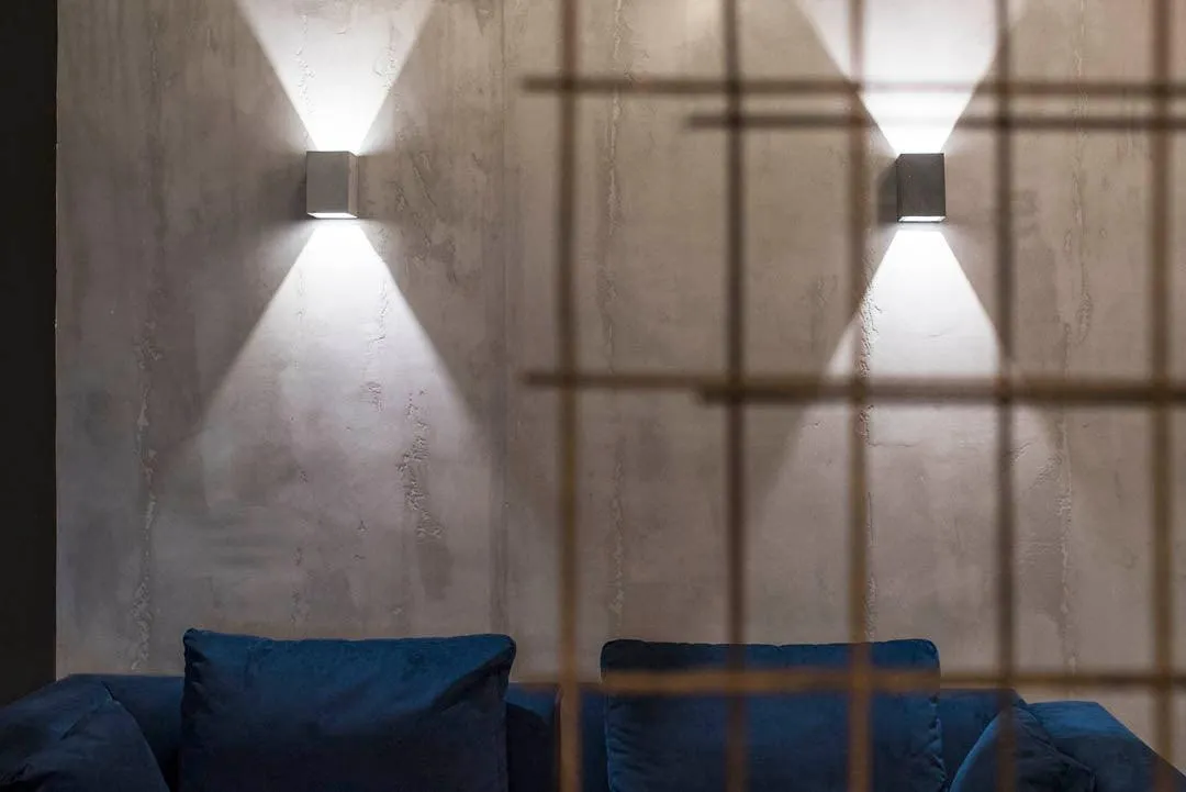 Orto Mini Concrete Wall Lamp