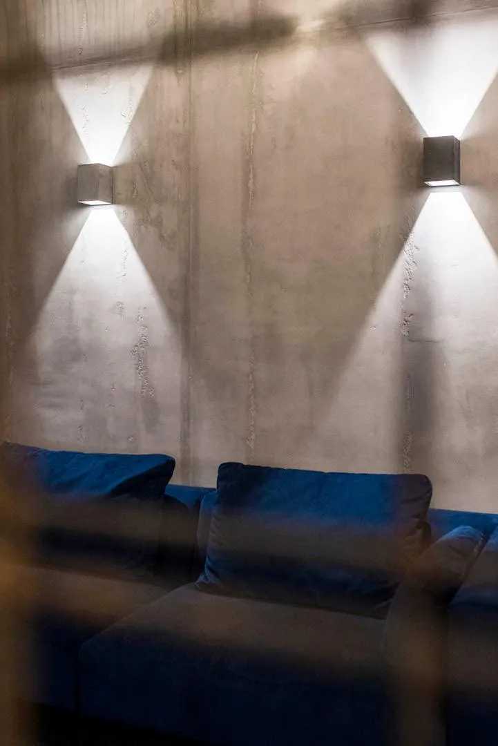 Orto Mini Concrete Wall Lamp