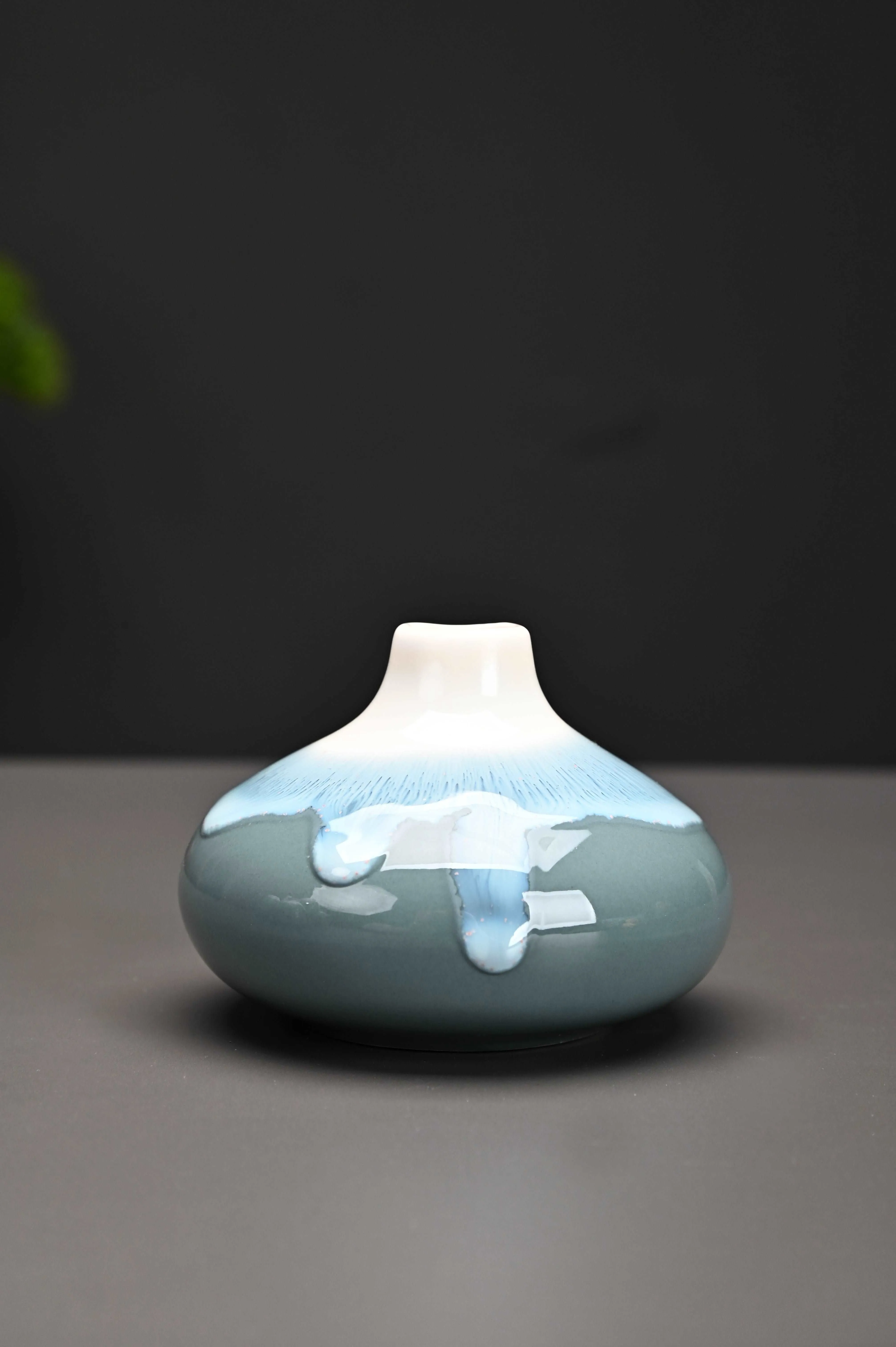 Unveil the Beauty of Tradition: Modern Celadon Vases for Your Home(SET OF 6）